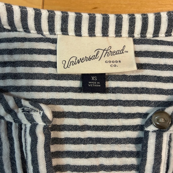 Striped Button-Up Blouse - Picture 7 of 11